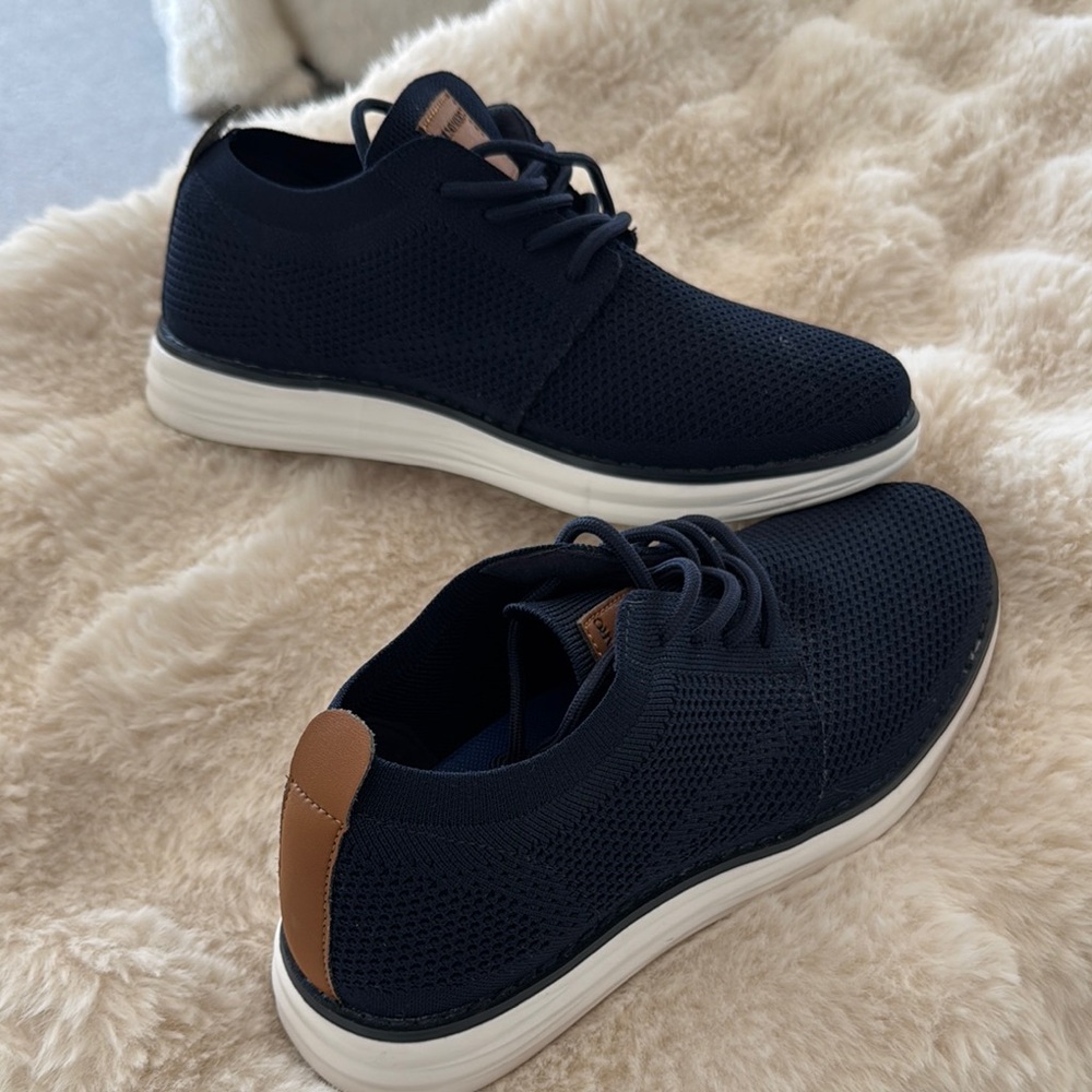 Men's Navy Casual Shoes